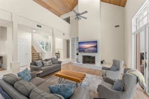 5073 LATROBE DR, WINDERMERE, FL 34786 - MLS#MFRO6414325