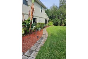 5351 AURORA DRIVE, LEESBURG, FL 34748 - MLS#MFRO6414429