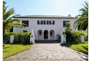 411 72nd St S, ST PETERSBURG 411 72nd St S, ST PETERSBURG