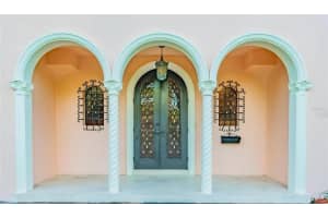 411 72ND STREET, ST PETERSBURG, FL 33707 - MLS#MFRO6414507