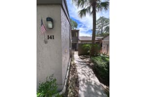 141 CAROLWOOD BLVD, FERN PARK, FL 32730 - MLS#MFRO6414820