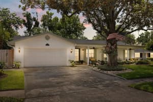 332 Fleet Rd, WINTER PARK