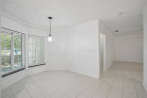 222 LAKEVIEW DRIVE, AUBURNDALE, FL 33823 - MLS#MFRO6414897