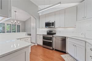 1010 LOCH VAIL #23, APOPKA, FL 32712 - MLS#MFRO6414910