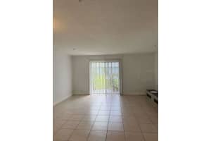 4251 5TH STREET, FORT LAUDERDALE, FL 33317 - MLS#MFRO6414934