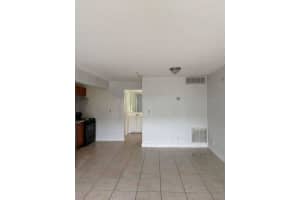 4251 5TH STREET, FORT LAUDERDALE, FL 33317 - MLS#MFRO6414934