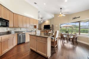8612 OLDBRIDGE LANE, ORLANDO, FL 32819 - MLS#MFRO6414949