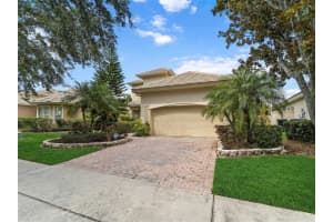 10513 HOLLY CREST DRIVE, ORLANDO, FL 32836 - MLS#MFRO6415072