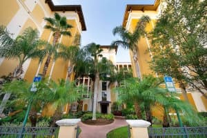 12538 FLORIDAYS RESORT DR DRIVE, ORLANDO, FL 32821 - MLS#MFRO6415402