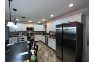 3203 45TH STREET, BRADENTON, FL 34208 - MLS#MFRO6415446
