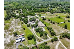 2036 LAKE VIEW AVENUE, CHULUOTA, FL 32766 - MLS#MFRO6415536