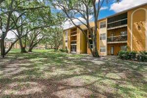 5263 IMAGES CIRCLE, KISSIMMEE, FL 34746 - MLS#MFRO6415620