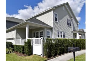 1569 Resolute St, KISSIMMEE