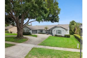 8606 Lost Cove Dr, ORLANDO