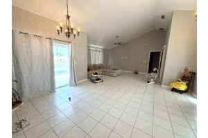1677 SACKETT CIRCLE, ORLANDO, FL 32818 - MLS#MFRO6415947