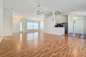 10417 LAKE HASSON CIRCLE, CLERMONT, FL 34711 - MLS#MFRO6416142