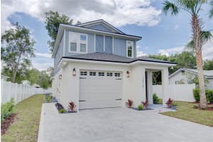 1316 9TH AVENUE, MOUNT DORA, FL 32757 - MLS#MFRO6416275