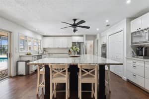 201 LIVE OAK LANE, ALTAMONTE SPRINGS, FL 32714 - MLS#MFRO6416305