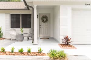 9509 HANDLEY COURT, ORLANDO, FL 32817 - MLS#MFRO6416400
