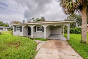 28042 LOIS DRIVE, TAVARES, FL 32778 - MLS#MFRO6416888
