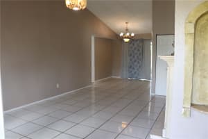 11012 BRIGHTSIDE DRIVE, TAMPA, FL 33624 - MLS#MFRO6416958
