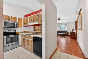 1047 SAMMS AVENUE, PORT ORANGE, FL 32129 - MLS#MFRO6417207