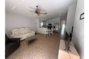 521 CASTLEMAIN CIRCLE, DAVENPORT, FL 33897 - MLS#MFRO6417297