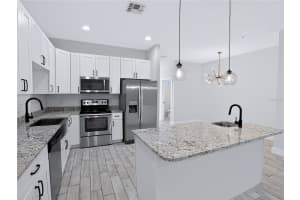 2233 KALEY AVENUE, ORLANDO, FL 32806 - MLS#MFRO6417565