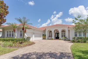 11027 HAWKSHEAD COURT, WINDERMERE, FL 34786 - MLS#MFRO6417606