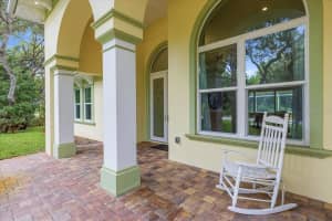 3155 110TH PLACE, VERO BEACH, FL 32963 - MLS#MFRO6417644