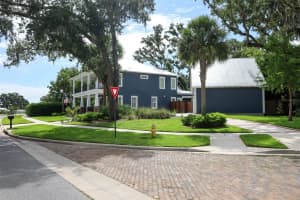 20 CREST AVENUE, WINTER GARDEN, FL 34787 - MLS#MFRO6417710