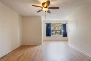 4512 COMMANDER DRIVE, ORLANDO, FL 32822 - MLS#MFRO6417906