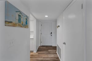 5850 PEREGRINE AVE , ORLANDO, FL 32819 - MLS#MFRO6418359