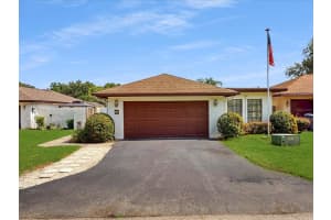 111 Tuxford Dr, HAINES CITY 111 Tuxford Dr, HAINES CITY
