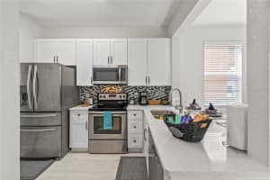 4040 CALABRIA AVENUE, DAVENPORT, FL 33897 - MLS#MFRO6419185