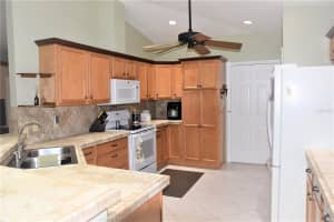 799 SE 25th Dr, Okeechobee, FL 34974, Sold 11/15/21