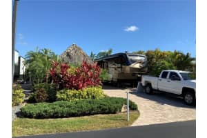 521 39TH COVE, OKEECHOBEE, FL 34974 Sold 11/07/24