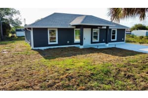 2647 33RD AVENUE, OKEECHOBEE, FL 34972 Sold 05/17/23