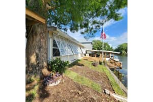 1047 3RD STREET, OKEECHOBEE, FL 34974 Sold 04/30/24