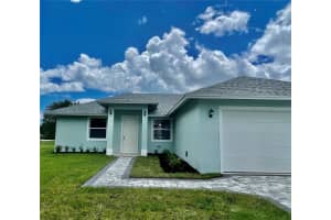 3896 22ND AVENUE, OKEECHOBEE, FL 34972 Sold 09/27/23