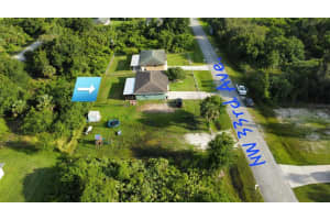 2896 33RD AVENUE, OKEECHOBEE, FL 34972 Sold 11/30/23