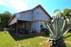 1070 10TH STREET, OKEECHOBEE, FL 34974 Sold 08/09/24
