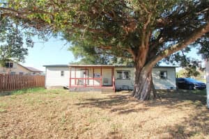2318 38TH TRAIL, OKEECHOBEE, FL 34974 Sold 11/15/24