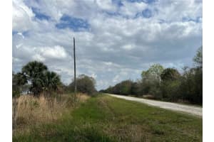 19035 280TH STREET, OKEECHOBEE, FL 34972 Sold 02/21/25