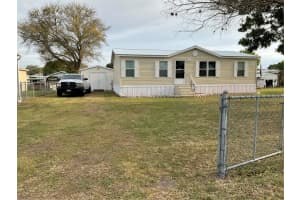 1075 23RD STREET, OKEECHOBEE, FL 34974 Sold 01/24/25