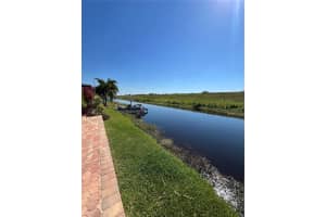 7950 STATE ROAD 78 W #101 & 102, OKEECHOBEE, FL 34974 Sold 02/05/25