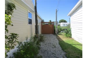 2038 32ND STREET, OKEECHOBEE, FL 34974 Sold 09/06/24