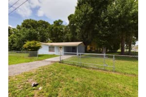 209 5TH AVENUE, OKEECHOBEE, FL 34972 Sold 12/10/24