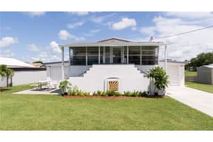 1032 Lemon St, OKEECHOBEE