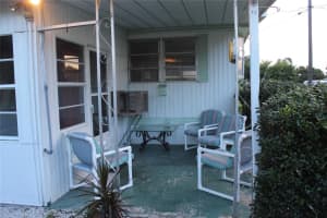 2638 38TH TRAIL, OKEECHOBEE, FL 34974 Sold 08/22/24